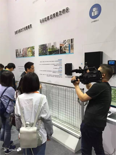 上海HB火博·体育
荣膺“2016年度安防产品行业知名品牌奖”(图1) 上海HB火博·体育
荣膺“2016年度安防产品行业知名品牌奖”(图1)